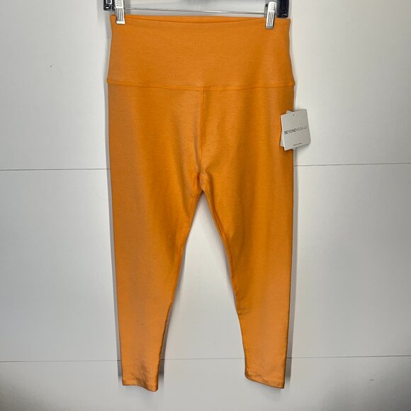 Beyond Yoga Caught In The Midi Leggings in Marmalade Heather - Picture 2 of 11